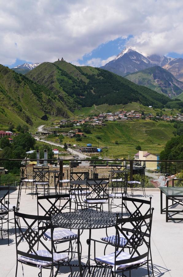 Mount Inn Kazbegi Екстер'єр фото